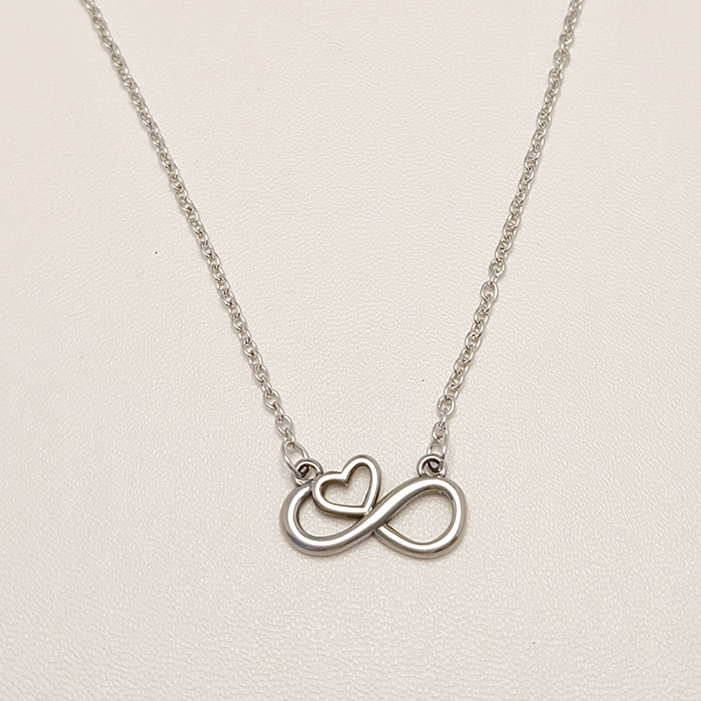 Classic Necklace with Timeless Appeal