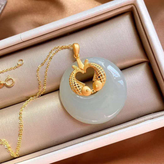 Stunning Necklace for Daily Wear