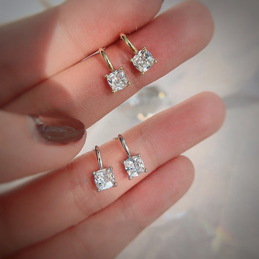 Elegant Earring for Every Occasion