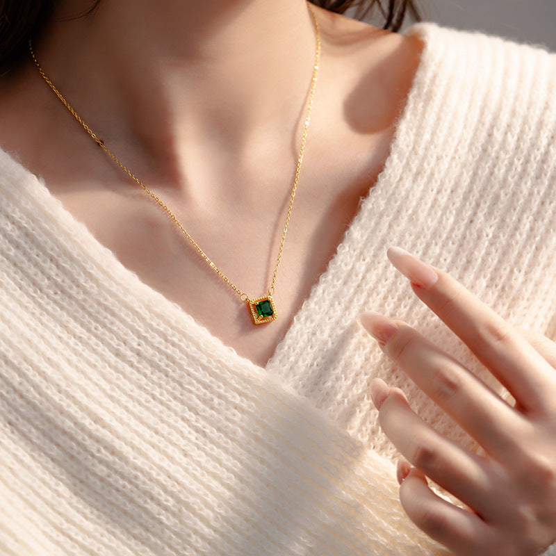 Romantic Necklace for Special Moments