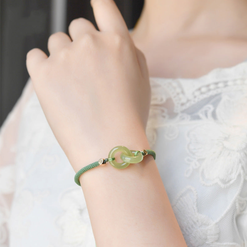 Classic Bracelet with Timeless Appeal