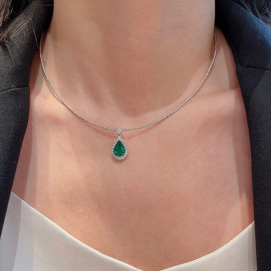 Stunning Silver Necklace for Daily Wear