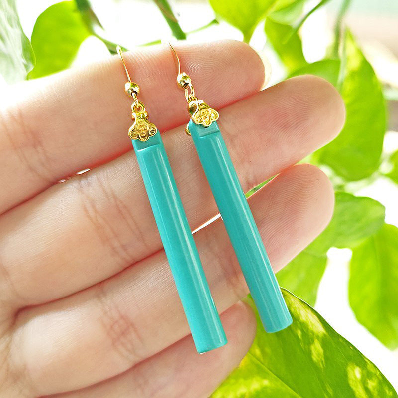 Beautiful Gold Earring with Unique Style