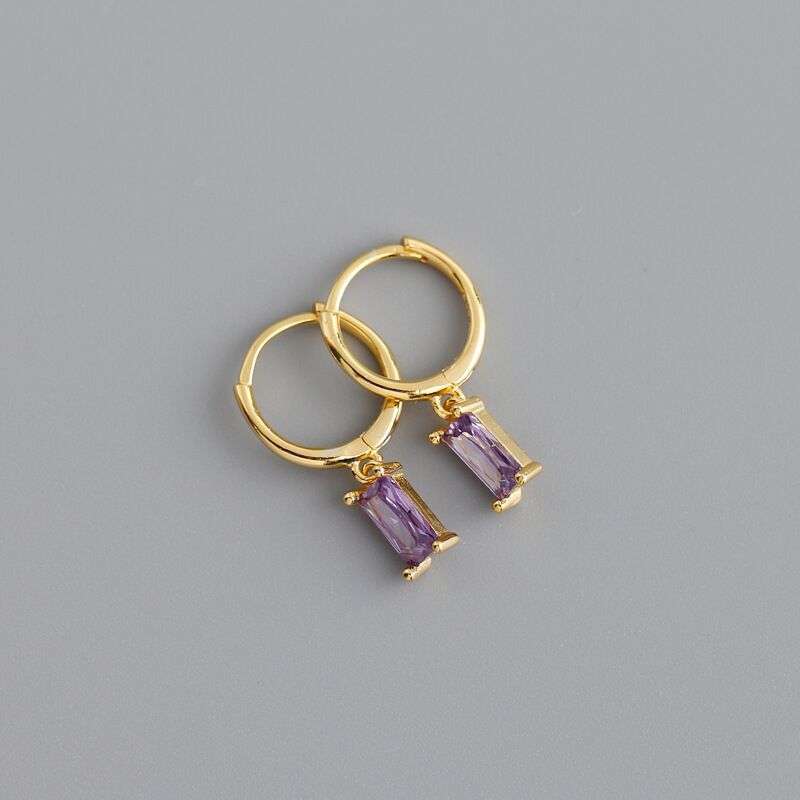 Charming Earring for Any Occasion