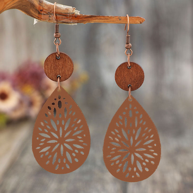 Charming Earring for Any Occasion