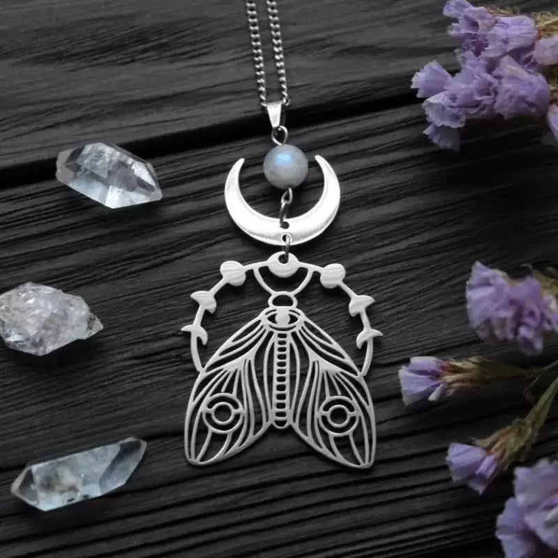 Stunning Necklace for Daily Wear
