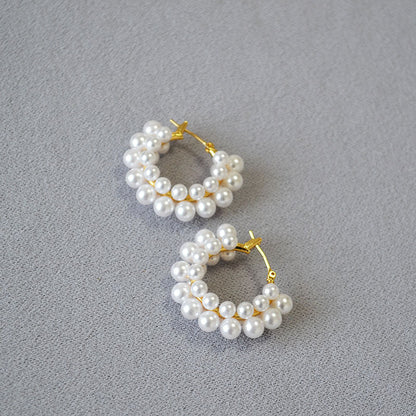 Charming Pearl Earring for Any Occasion
