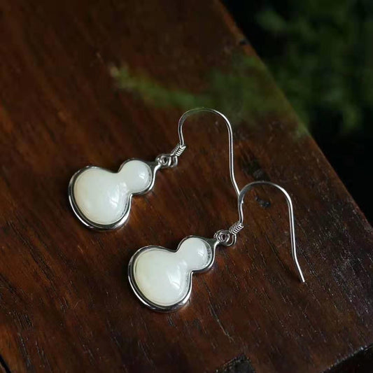 Elegant Silver Earring for Every Occasion