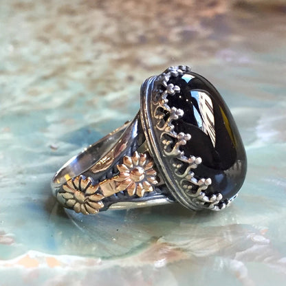Charming Gold Ring for Any Occasion