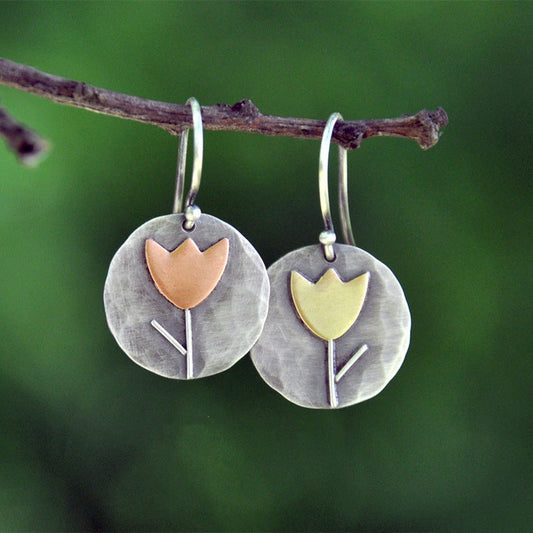 Charming Earring for Any Occasion