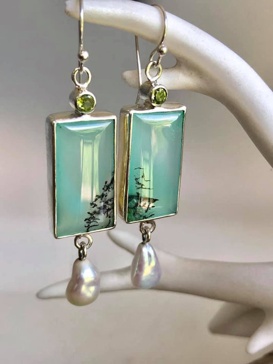 Stunning Pearl Earring for Daily Wear