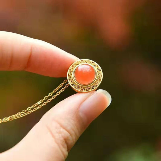 Charming Gold Necklace for Any Occasion