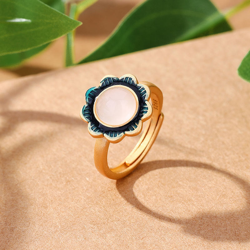 Classic Ring with Timeless Appeal