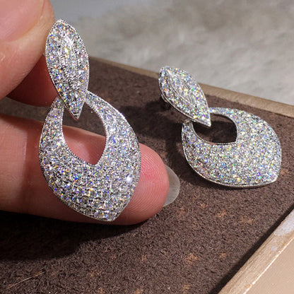 Beautiful Set with Unique Style