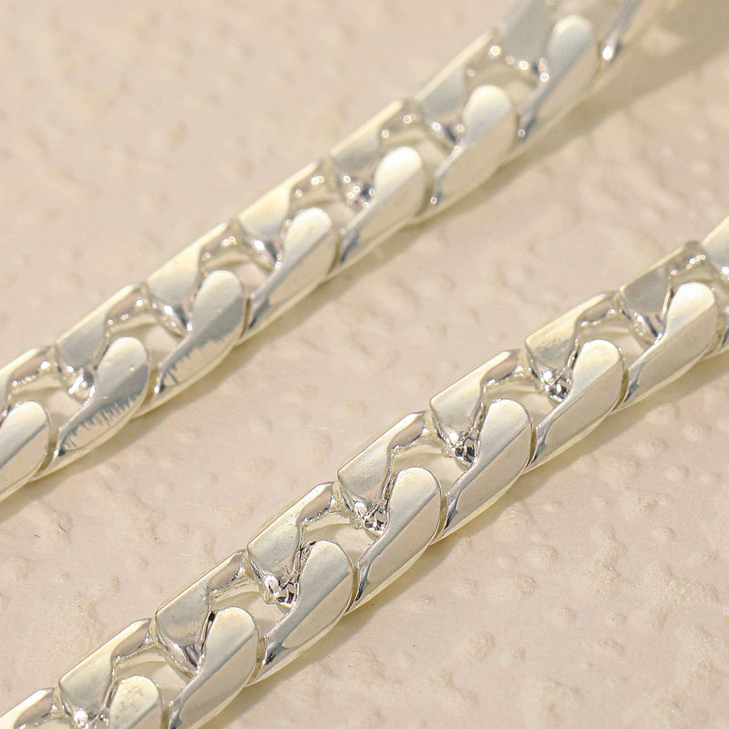 Beautiful Necklace with Unique Style