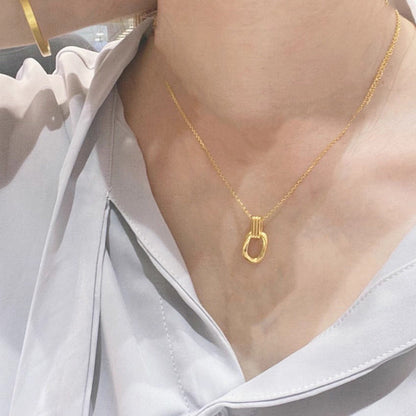 Classic Necklace with Timeless Appeal