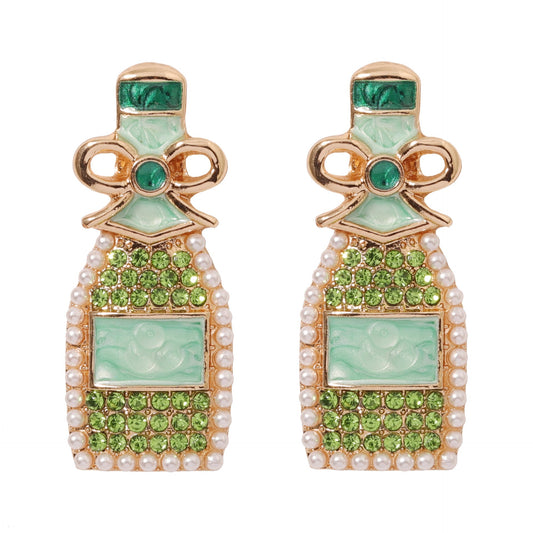 Stunning Pearl Earring for Daily Wear
