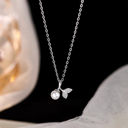 Romantic Pearl Necklace for Special Moments