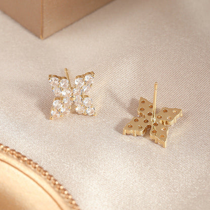 Romantic Earring for Special Moments