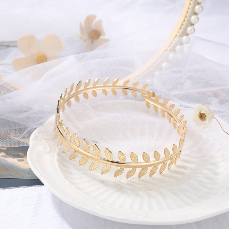 Delicate Artisan Gold Bracelet