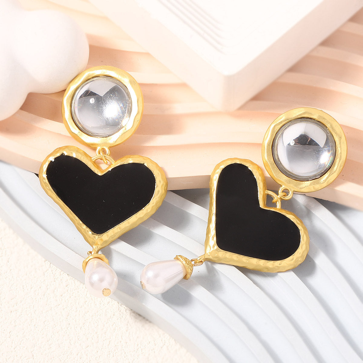 Stunning Pearl Earring for Daily Wear
