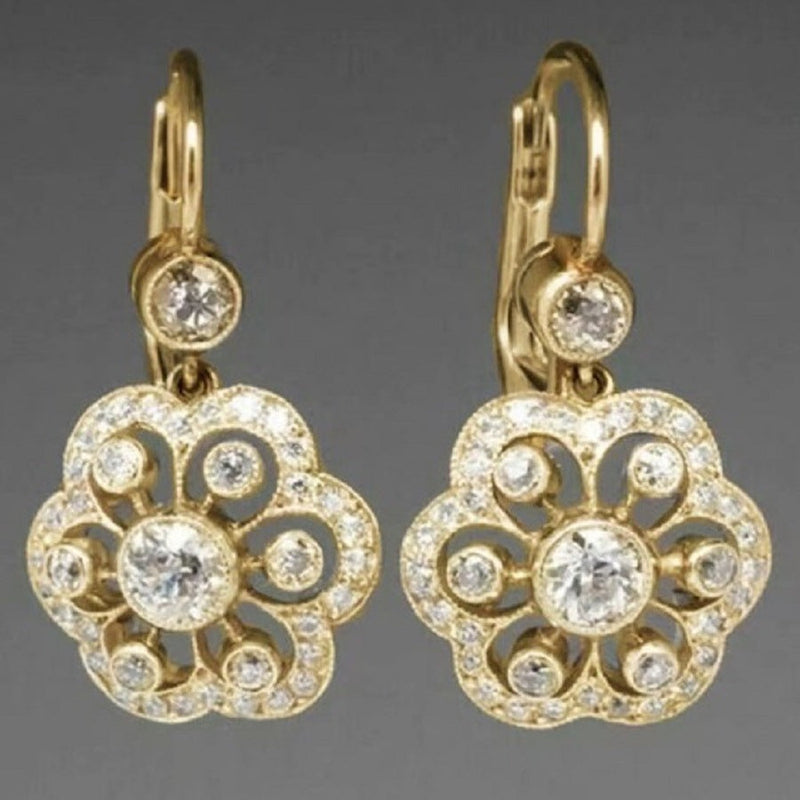 Elegant Earring for Every Occasion