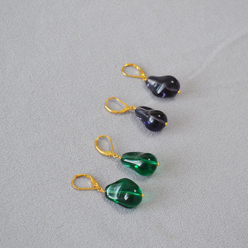 Classic Pearl Earring with Timeless Appeal