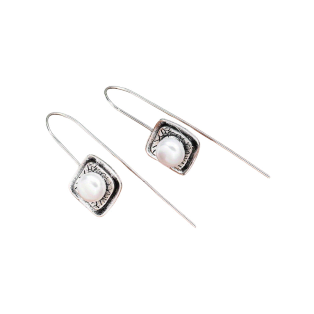 Elegant Pearl Earring for Every Occasion
