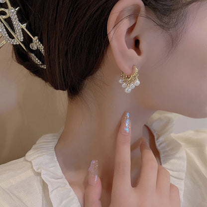 Charming Pearl Earring for Any Occasion