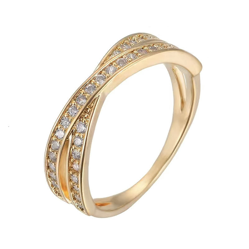 Classic Silver Ring with Timeless Appeal