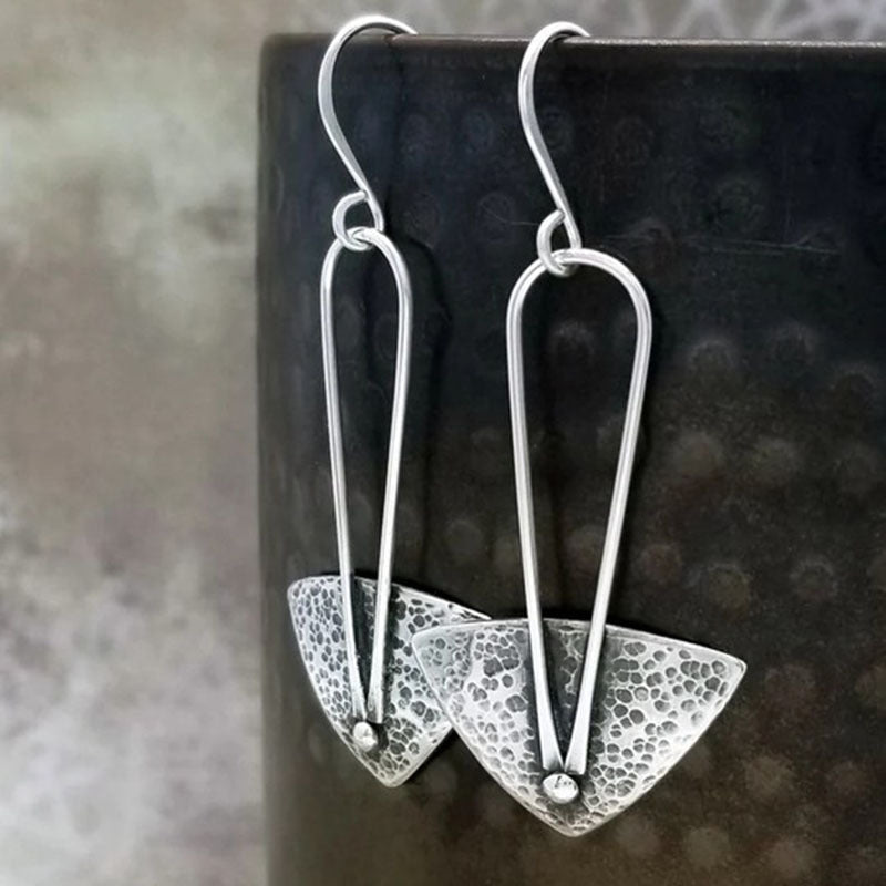 Elegant Silver Earring for Every Occasion