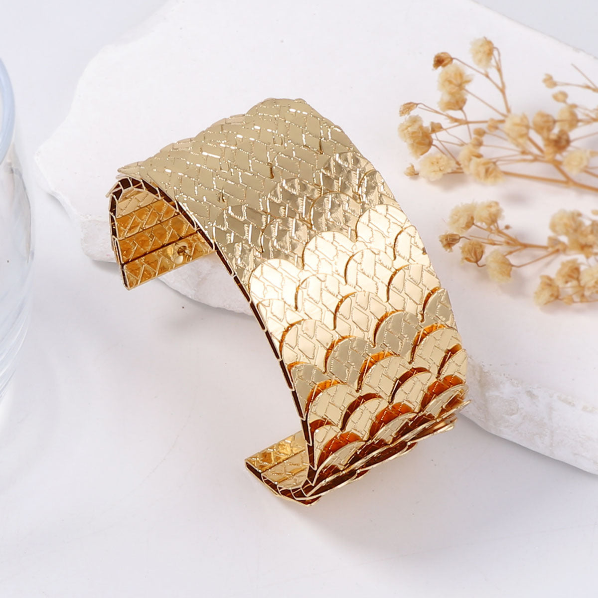 Romantic Bracelet for Special Moments