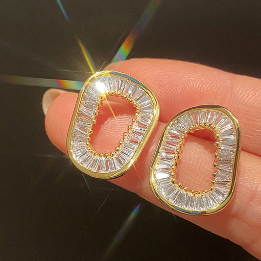 Stunning Earring for Daily Wear