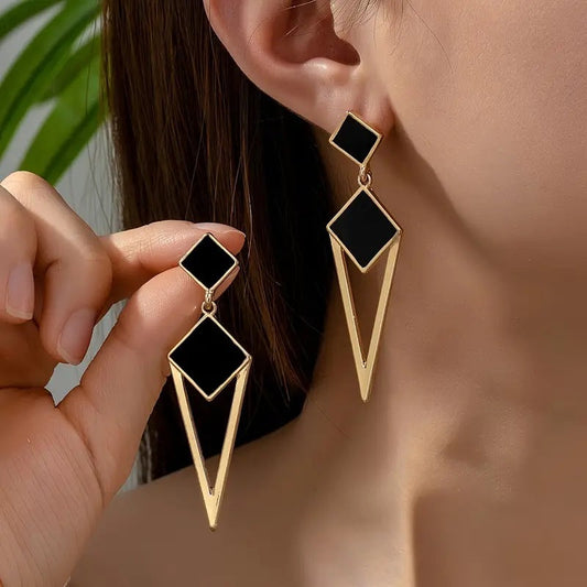 Elegant Earring for Every Occasion