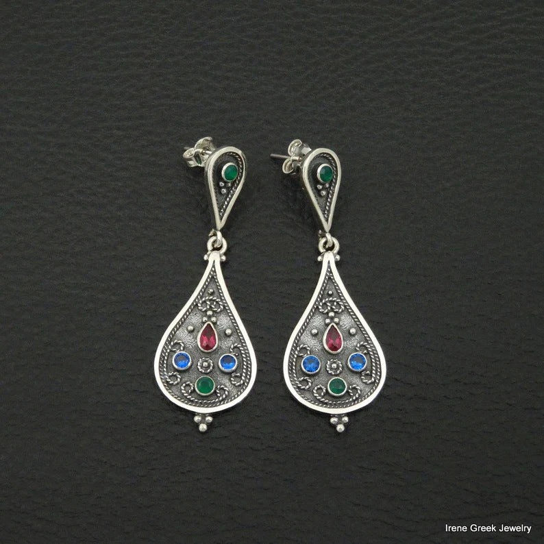 Romantic Earring for Special Moments
