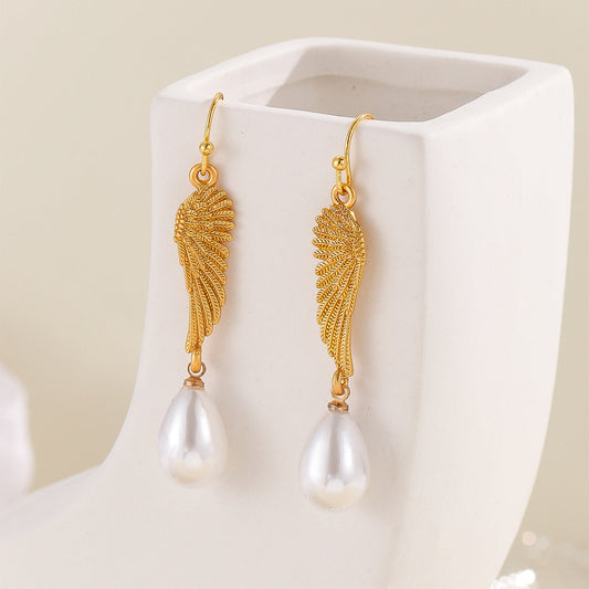 Delicate Artisan Gold Earring