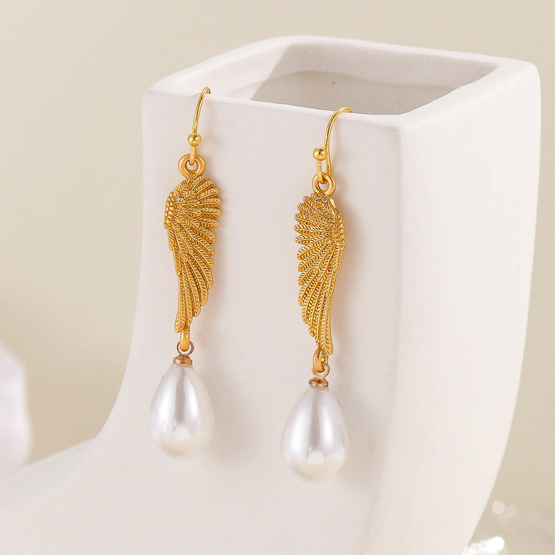 Delicate Artisan Gold Earring