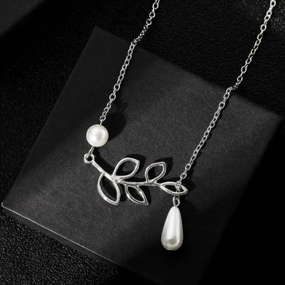 Vintage Handmade Pearl Necklace