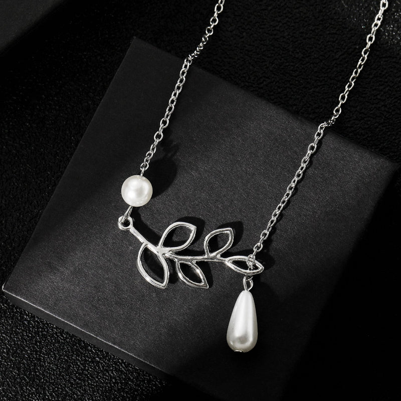 Vintage Handmade Pearl Necklace