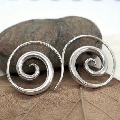 Elegant Silver Earring for Every Occasion