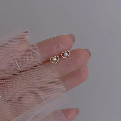Vintage Handmade Pearl Earring