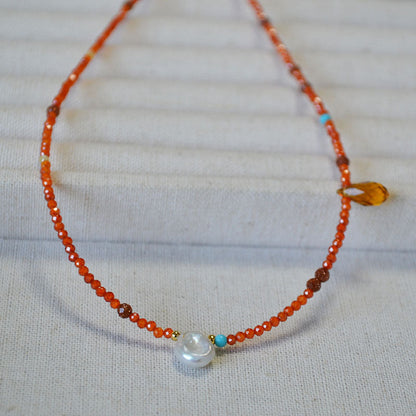 Beautiful Pearl Necklace with Unique Style
