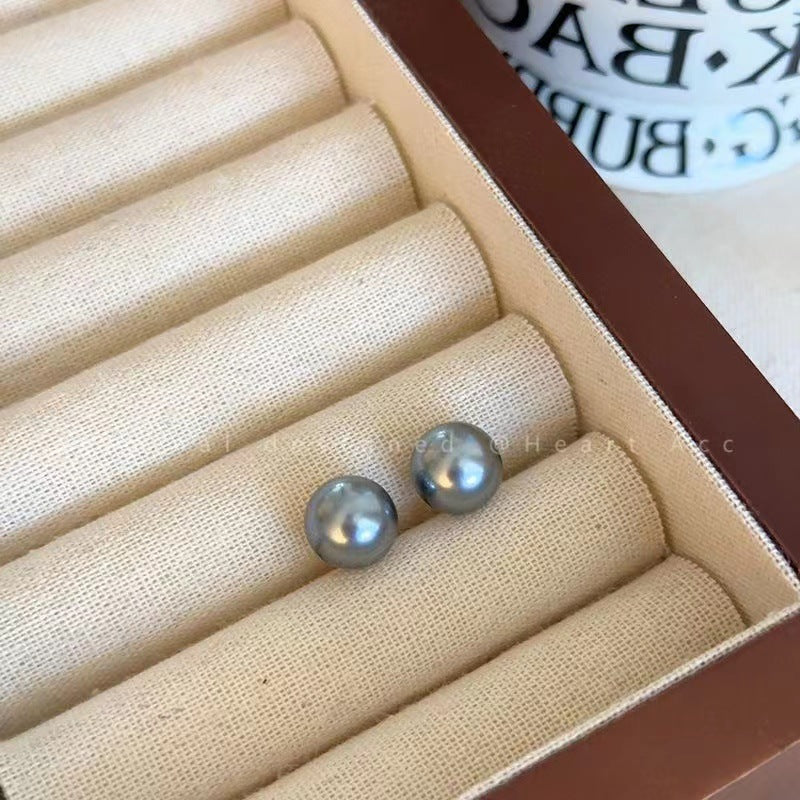 Stunning Pearl Earring for Daily Wear