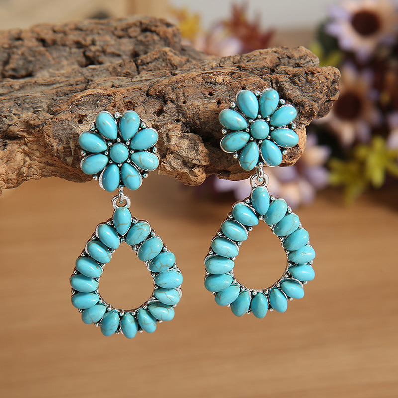 Classic Earring with Timeless Appeal