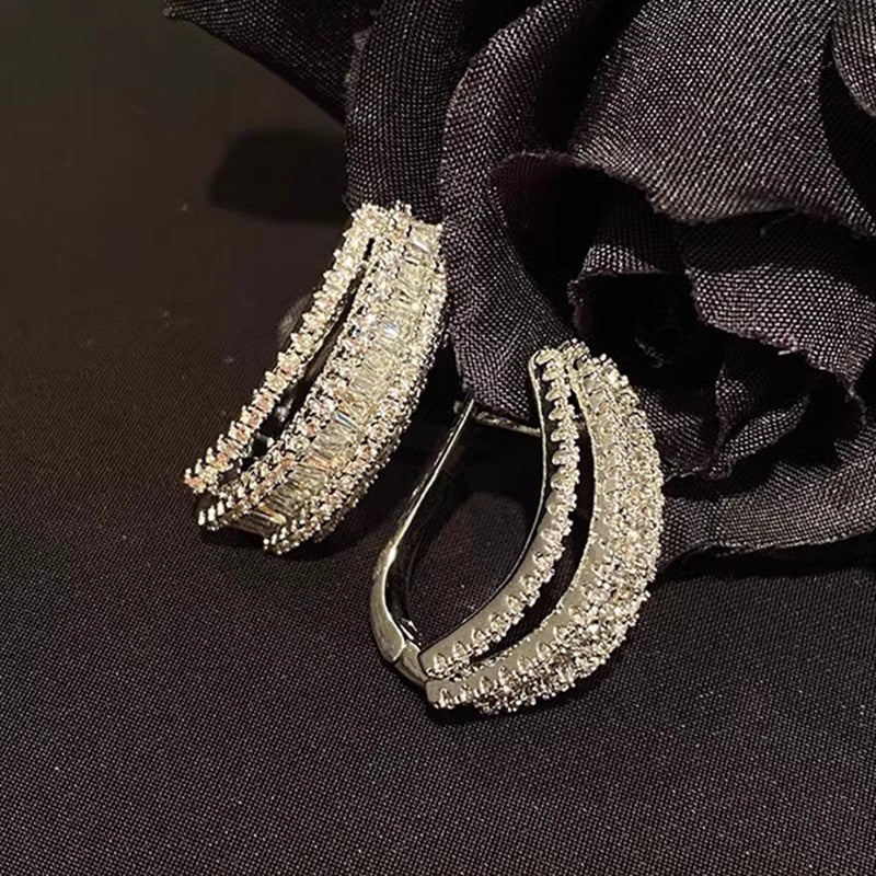 Elegant Earring for Every Occasion