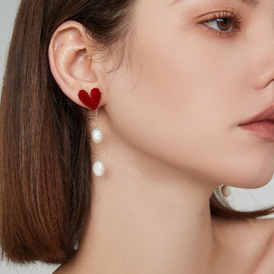 Romantic Pearl Earring for Special Moments