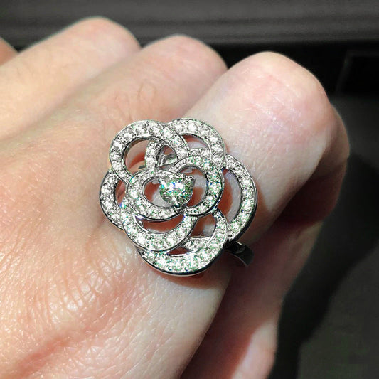 Romantic Earring for Special Moments