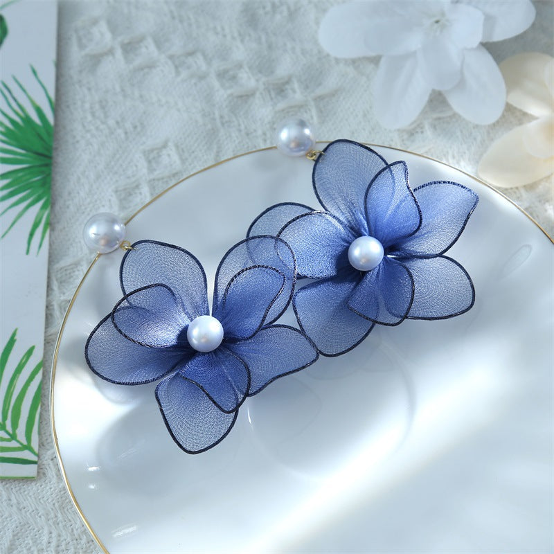 Charming Pearl Earring for Any Occasion