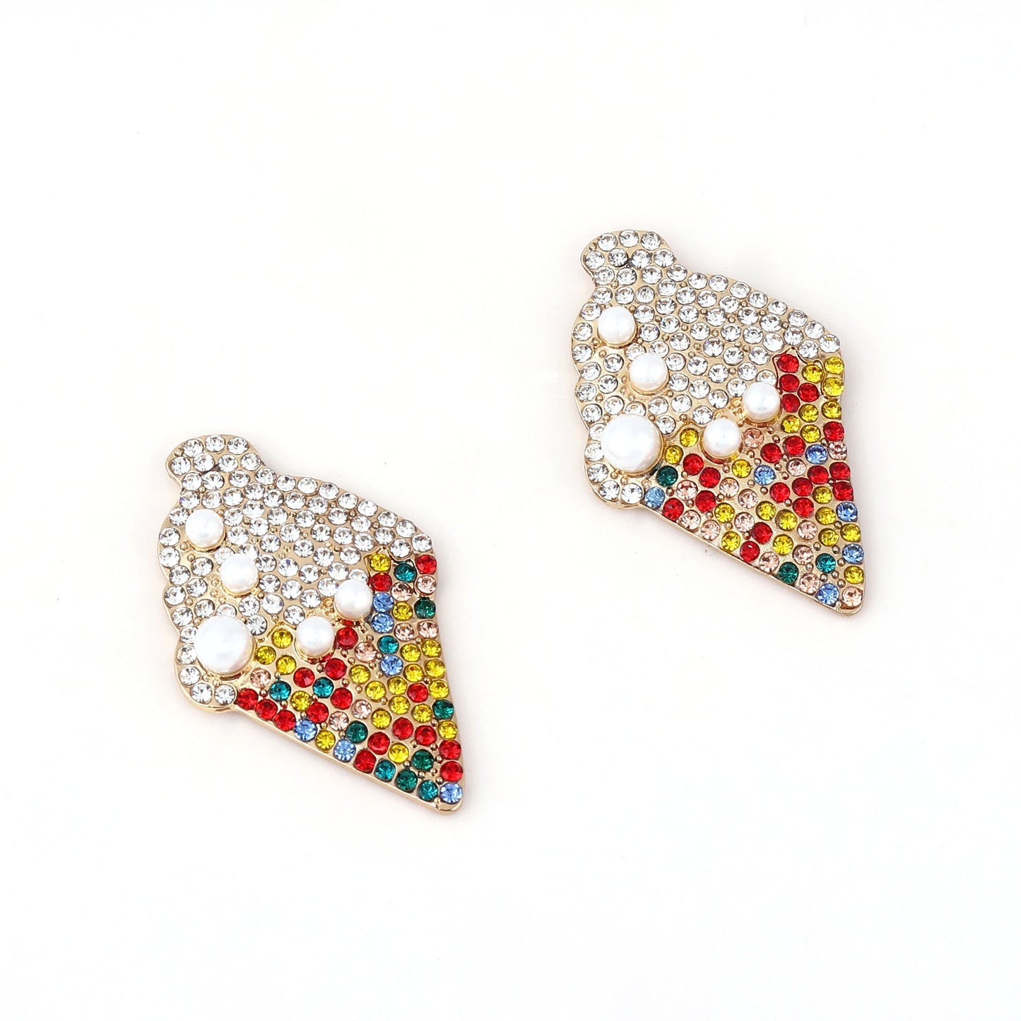 Classic Pearl Earring with Timeless Appeal