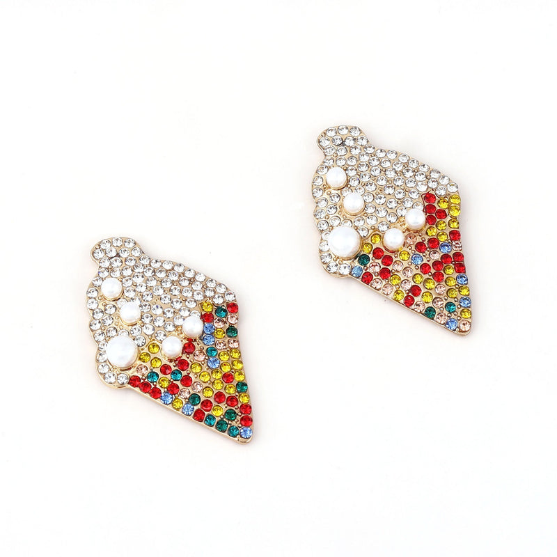 Classic Pearl Earring with Timeless Appeal